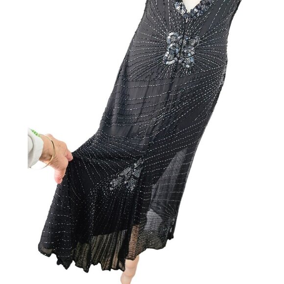 70s Oleg Cassini Black Silk Maxi Sheath Intricate Beading Open Back Womens Sz 6 - Picture 2 of 13